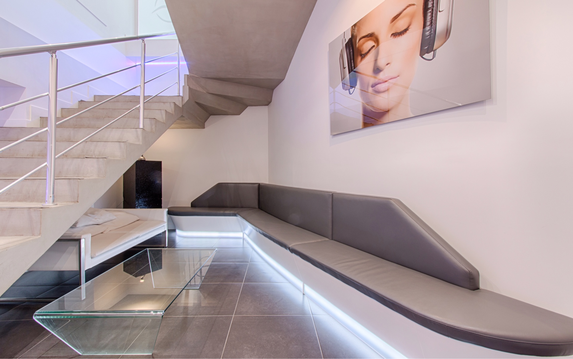 IMG_8943-04-03-19-14-11